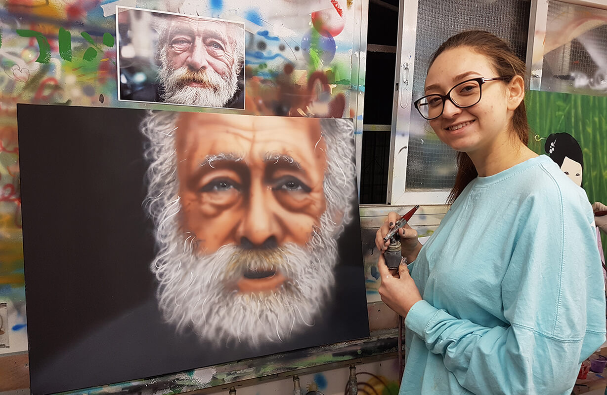 ציור באיירבראש