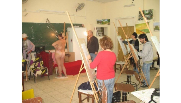 24605_326077838701_521973701_3563015_6188791_n