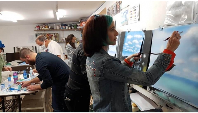 הכשרת ציירי איירבראש וקירות