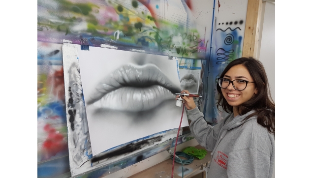 הכשרת ציירי איירבראש וקירות