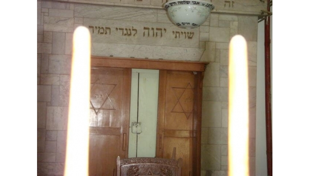 ציורי קיר בבתי כנסת ומקומות קדושים