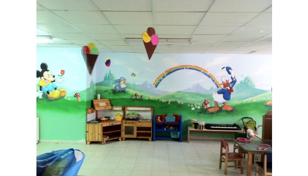 ציורי קיר גני ילדים משחקיות