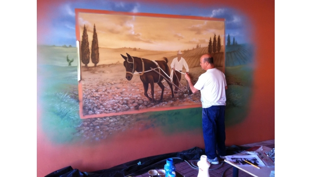 ציורי קיר מסדרונות וכיתות מעוצבות