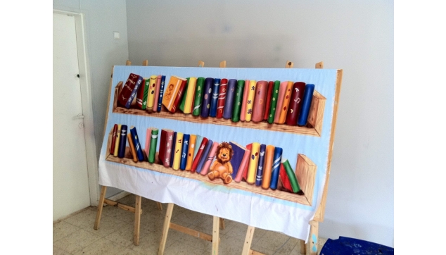 ציורי תפאורות ונגזרות מתכת 