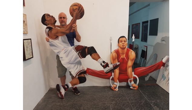 ציורי תפאורות ונגזרות מתכת