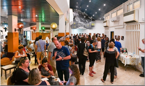 תעורכה של הלל לזרוב אמן ציורי קיר