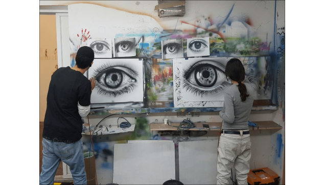 ‏‏תלמידי הקורס להכשרת ציירי איירבראש וקירות